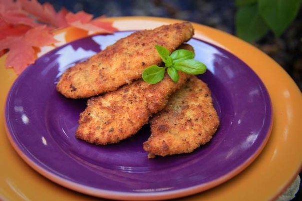 Отбивная из куриной грудки. Отбивная из куриной грудки.