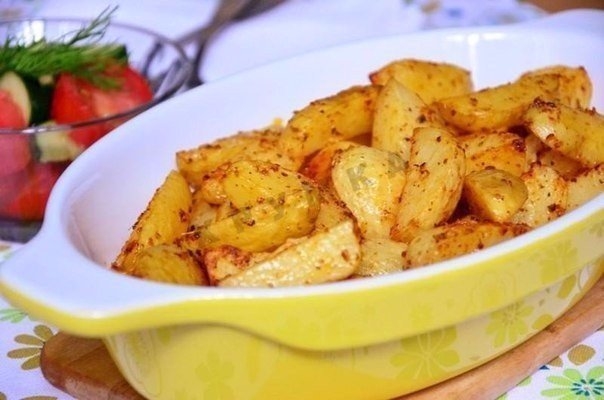 ВКУСНЕЙШИЕ РЕЦЕПТЫ С КАРТОФЕЛЕМ ВКУСНЕЙШИЕ РЕЦЕПТЫ С КАРТОФЕЛЕМ