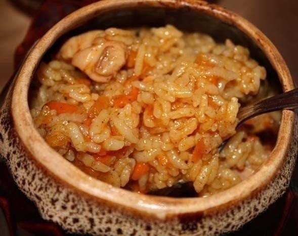 Куриный плов в горшочках. Куриный плов в горшочках.