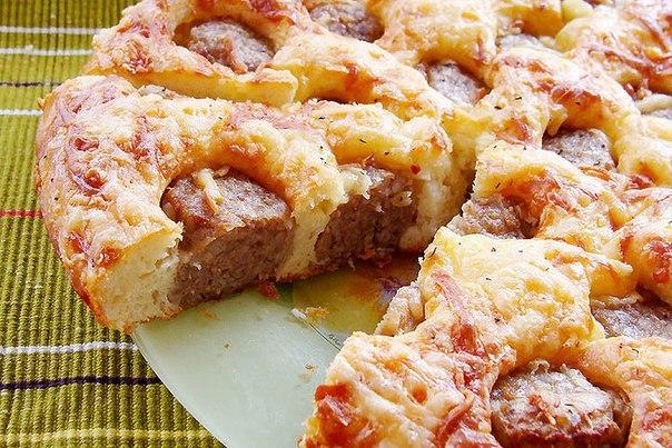 Очень вкусный и сытный пирог с фрикадельками
