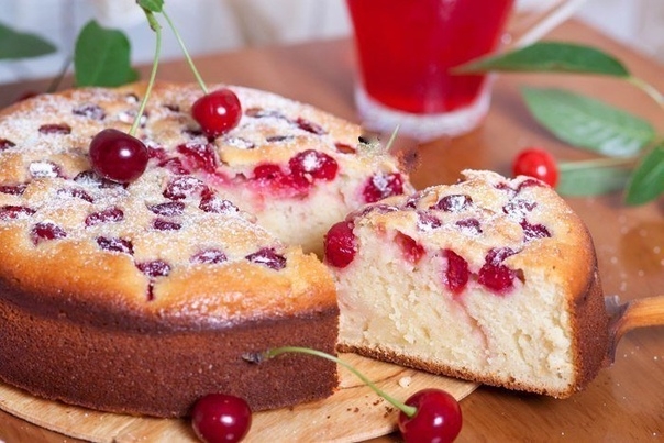 БЕЗУМНО ВКУСНЫЙ ПИРОГ С ВИШНЕЙ НА КЕФИРЕ БЕЗУМНО ВКУСНЫЙ ПИРОГ С ВИШНЕЙ НА КЕФИРЕ