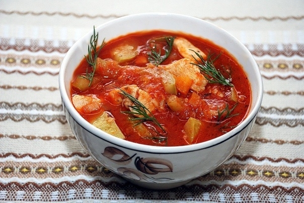 Вкусненький томатный супчик к обеду