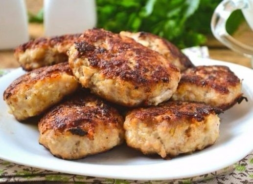 ТОП-9 РЕЦЕПТОВ САМЫХ ВКУСНЫХ КОТЛЕТ ТОП-9 РЕЦЕПТОВ САМЫХ ВКУСНЫХ КОТЛЕТ