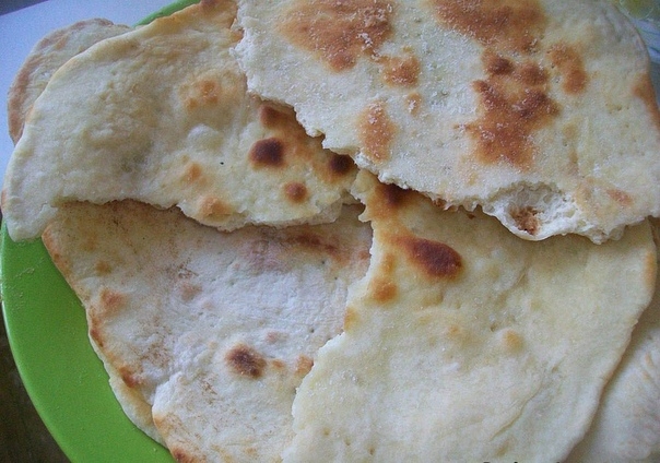 Лепешки на кислом молоке Лепешки на кислом молоке