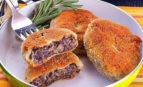 КОТЛЕТЫ ИЗ СЫРОЕЖЕК