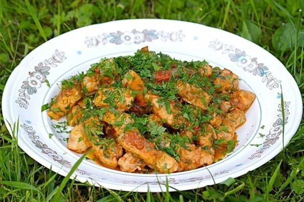 Мясо по-дачному с томатами на огне Мясо по-дачному с томатами на огне