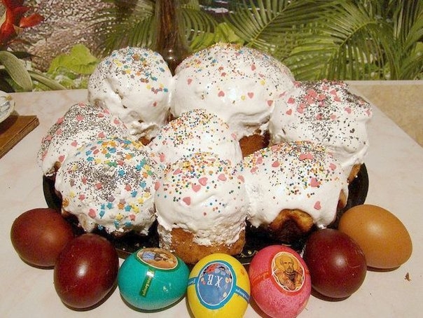 СДОБНЫЕ КУЛИЧИ СДОБНЫЕ КУЛИЧИ