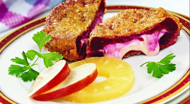 СВЕКОЛЬНЫЙ ШНИЦЕЛЬ С СЫРОМ