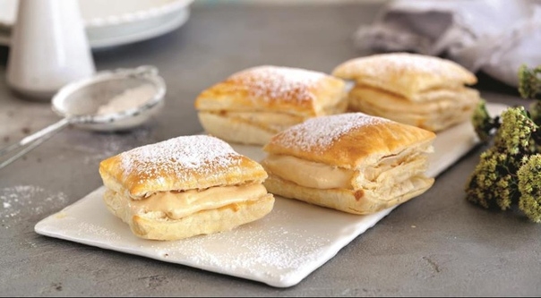ИТАЛЬЯНСКИЕ ПИРОЖНЫЕ С КРЕМОМ