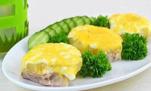 Запеченая свинина под сыром Запеченая свинина под сыром