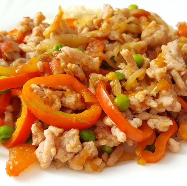 Быстрое, вкусное блюдо - фарш индейки с овощами на обед на 100грамм - 83.24 ккалБ/Ж/У - 8.7/3.09/4.6