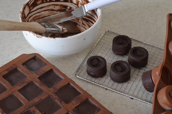 Домашние шоколадные конфеты с апельсиновой начинкой Домашние шоколадные конфеты с апельсиновой начинкой