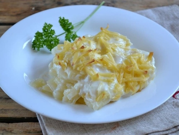 Картошка под соусом "Бешамель"⠀