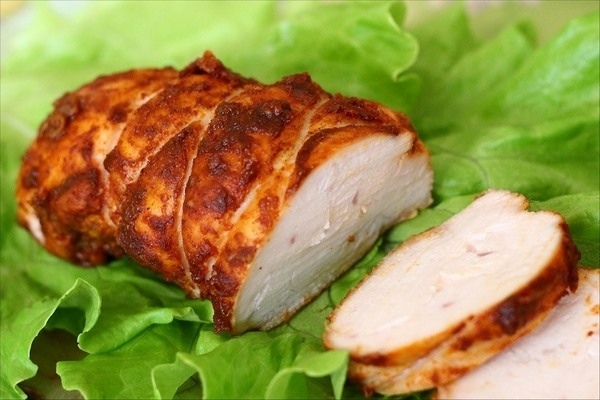 Пастрома из куриного филе в духовке Пастрома из куриного филе в духовке