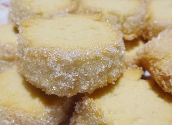 РАССЫПЧАТОЕ ПЕЧЕНЬЕ⠀