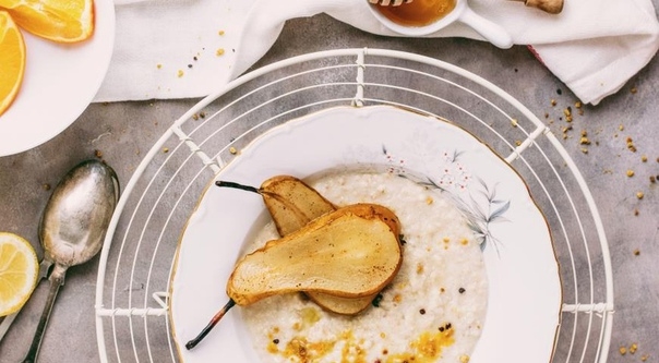 РИСОВАЯ КАША С ЖАРЕНЫМИ ГРУШАМИ