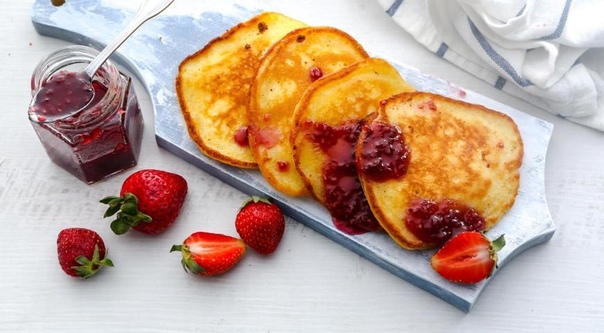 Оладьи на простокваше, с кукурузной мукой