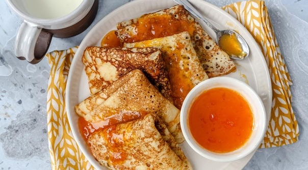 Дрожжевые блины на молоке Дрожжевые блины на молоке