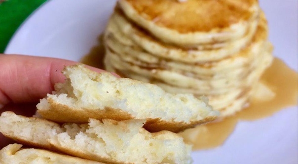 Пушистые молочные панкейки (американские оладьи) на блиннице Пушистые молочные панкейки (американские оладьи) на блиннице