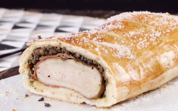 Стромболи с ветчиной