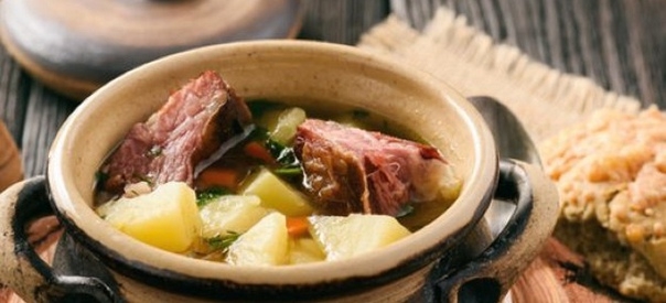 Жаркое по-домашнему с ребрышками Жаркое по-домашнему с ребрышками