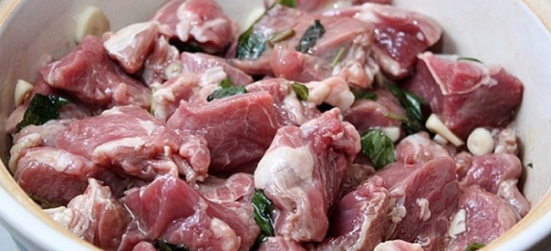 Как замариновать баранину для жарки на сковороде? Как замариновать баранину для жарки на сковороде?