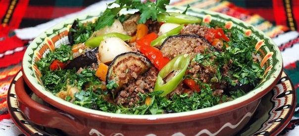 Овощное рагу с баклажанами и мясом