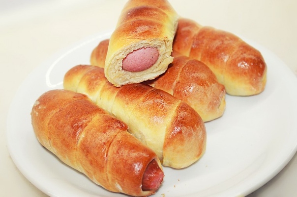 Сосиски в тесте - вкус детства