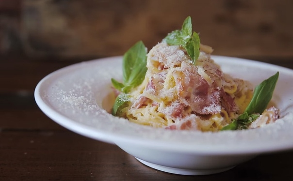 Лапша с беконом