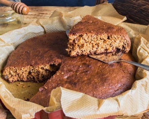 Коврижку во время поста готовят очень часто. Но сейчас мы предлагаем приготовить не просто выпечку, Коврижку во время поста готовят очень часто. Но сейчас мы предлагаем приготовить не просто выпечку,