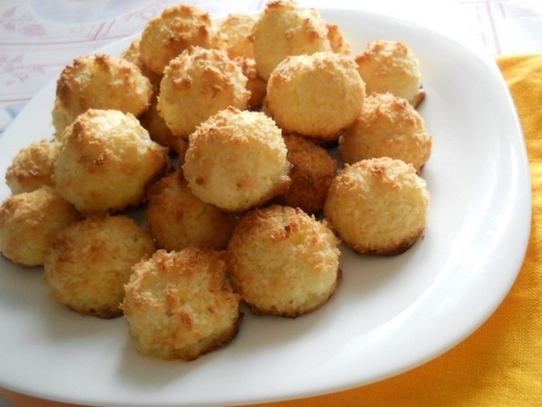 Постные кокосово-банановые печеньки Постные кокосово-банановые печеньки