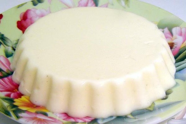 Желе на сметане с бананом Желе на сметане с бананом