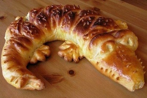 Постный рыбный пирог с картофелем и луком Постный рыбный пирог с картофелем и луком