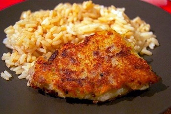 Тилапия с хрустящей картофельной корочкой