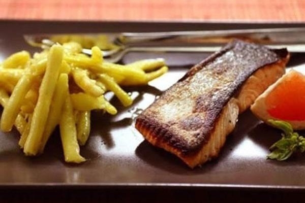 Жареная семга в маринаде с грейпфрутом