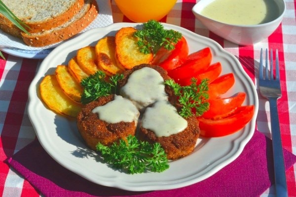 Пожарские котлеты с мускатным орехом Пожарские котлеты с мускатным орехом