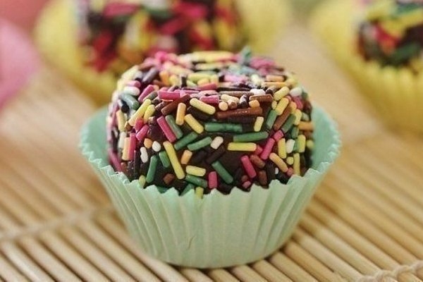 Вкусные шоколадные кексы на скорую руку