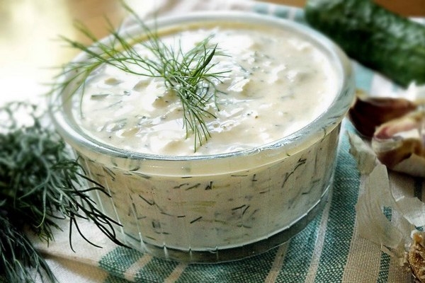 Укропно-йогуртовый соус к морепродуктам