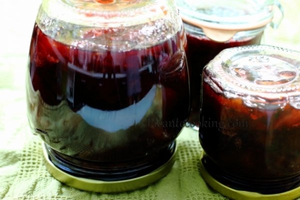 Сливовое повидло с апельсином и бадьяном