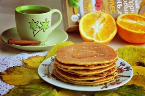 Овсяно-апельсиновые блинчики Овсяно-апельсиновые блинчики