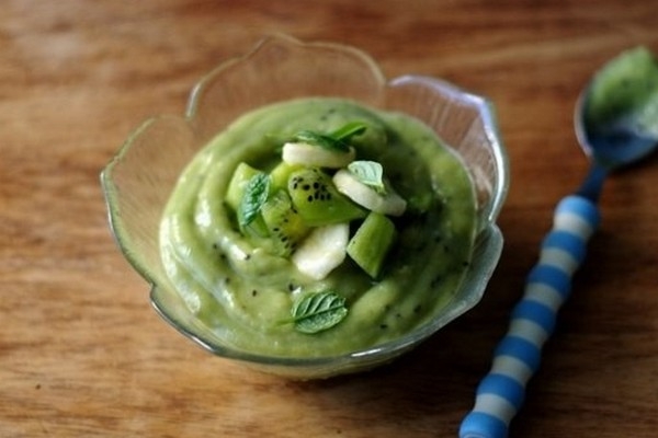 Десертный пудинг из авокадо с киви Десертный пудинг из авокадо с киви