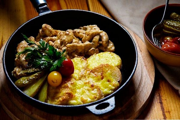 Куриное фрикасе с картофелем