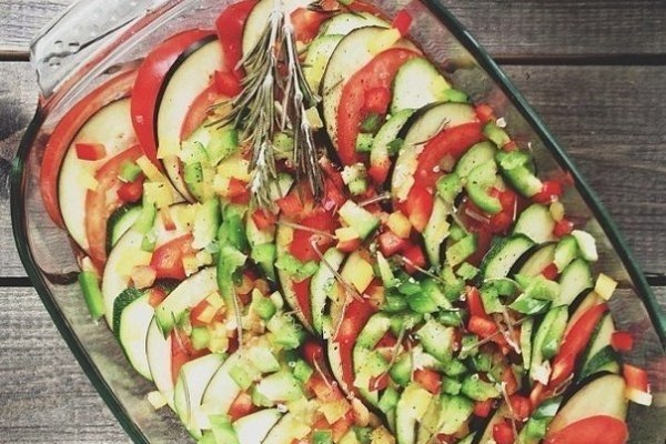 Диетический рататуй с острым перчиком Диетический рататуй с острым перчиком