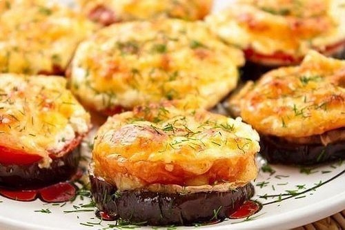 Запеченные под сыром баклажаны с грибами Запеченные под сыром баклажаны с грибами