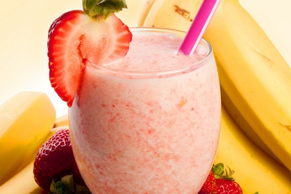 Легкий фруктово-йогуртовый коктейль