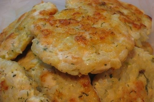Рубленые куриные котлеты с рисом и болгарским перцем