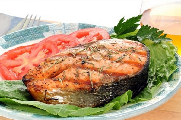 Сочные стейки семги в фольге по-домашнему