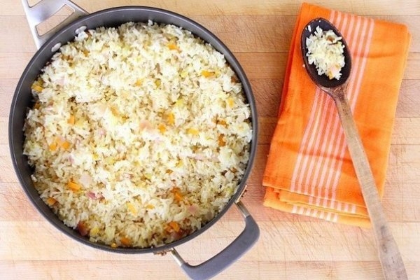 Рис «Перекати-поле» с овощами