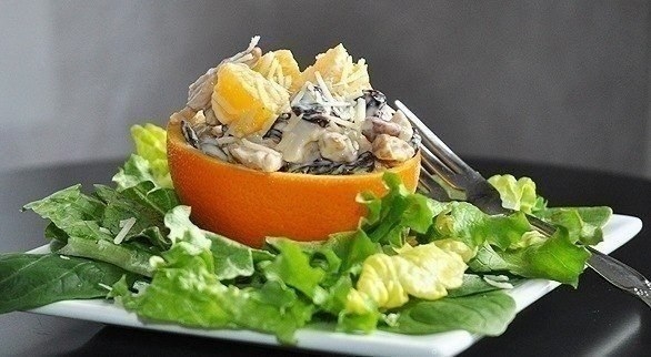 Куриный салат с апельсином.