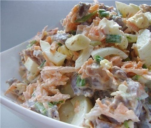 Салат из куриных желудочков "Радость Жеглова". Вы пробовали такой?